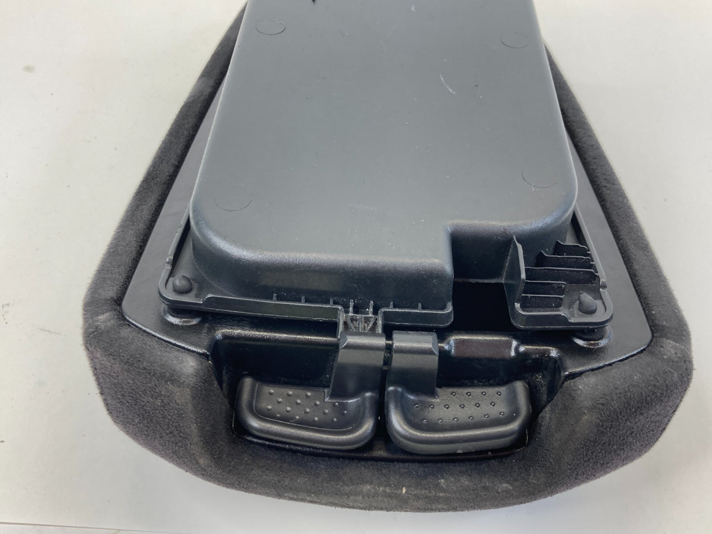 2013 13 Nissan Altima SEDAN Center Console Arm Rest Armrest Lid Compartment OEM