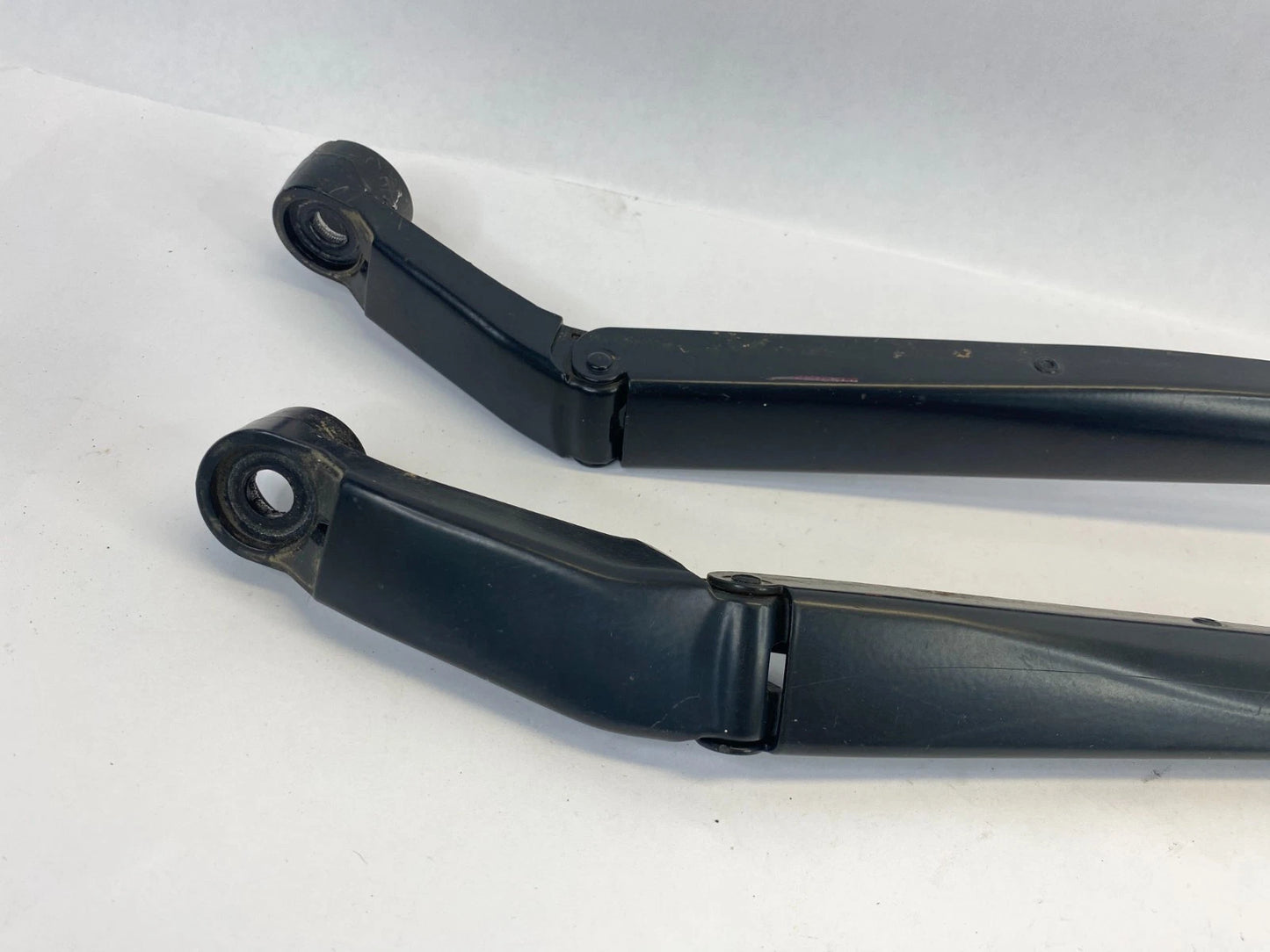 2009-2015 TOYOTA VENZA FRONT WINDSHIELD WIPER ARM LEFT & RIGHT OEM