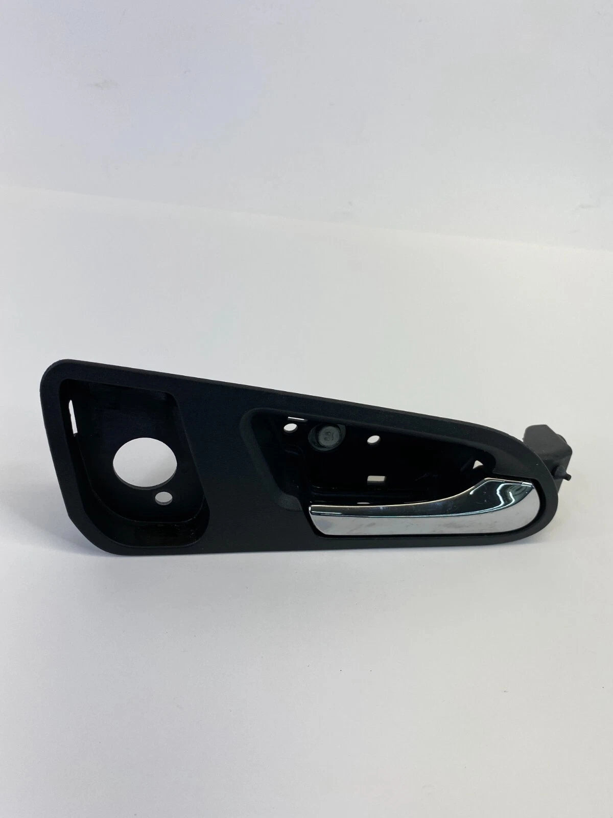 2007-2016 GMC ACADIA REAR RIGHT SIDE INNER INTERIOR DOOR HANDLE ANA92356 OEM