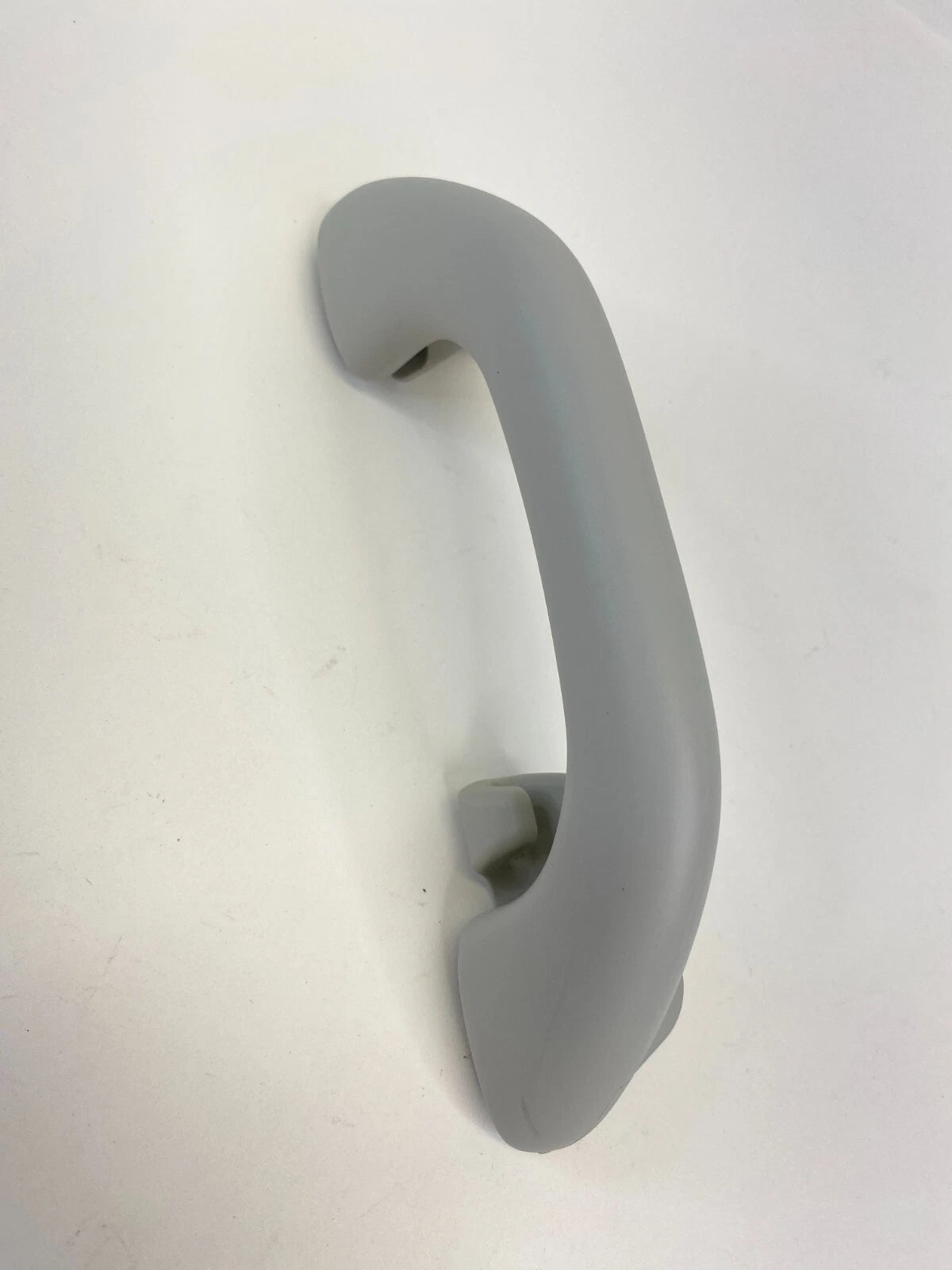 2012-2022 VW PASSAT REAR LEFT ROOF INNER GRAB GRIP HANDLE W HOOK OEM 561-857-607