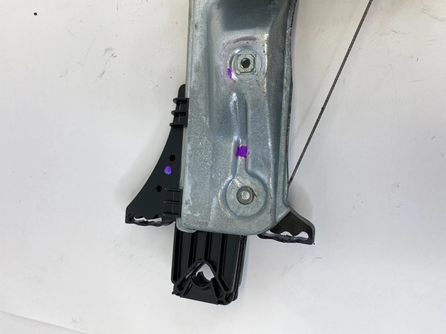 2011-2014 BUICK REGAL REAR RIGHT PASSENGER DOOR POWER WINDOW REGULATOR MOTOR OEM
