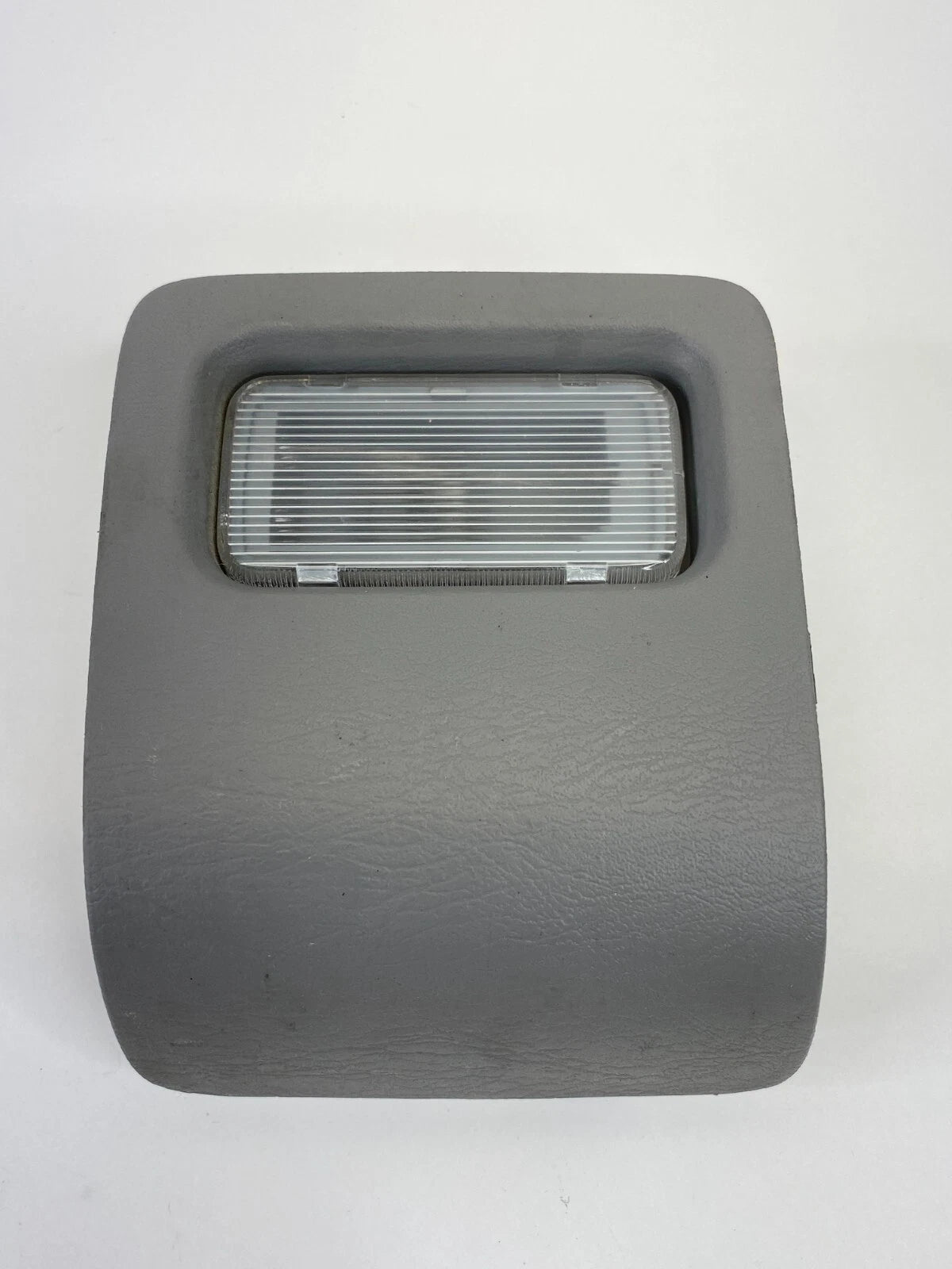 2004-2010 TOYOTA SIENNA REAR RIGHT COURTESY LIGHT LAMP 62538-AE020 OEM