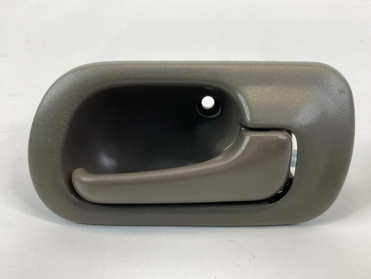 1996-2000 HONDA CIVIC SEDAN FRONT RIGHT PASSENGER SIDE INNER DOOR HANDLE S04GR2