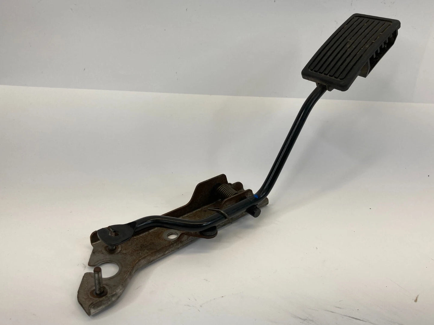 2003-2007 HONDA ACCORD GAS ACCELERATOR PEDAL ARM ASSEMBLY 17800-SDA-A01 OEM