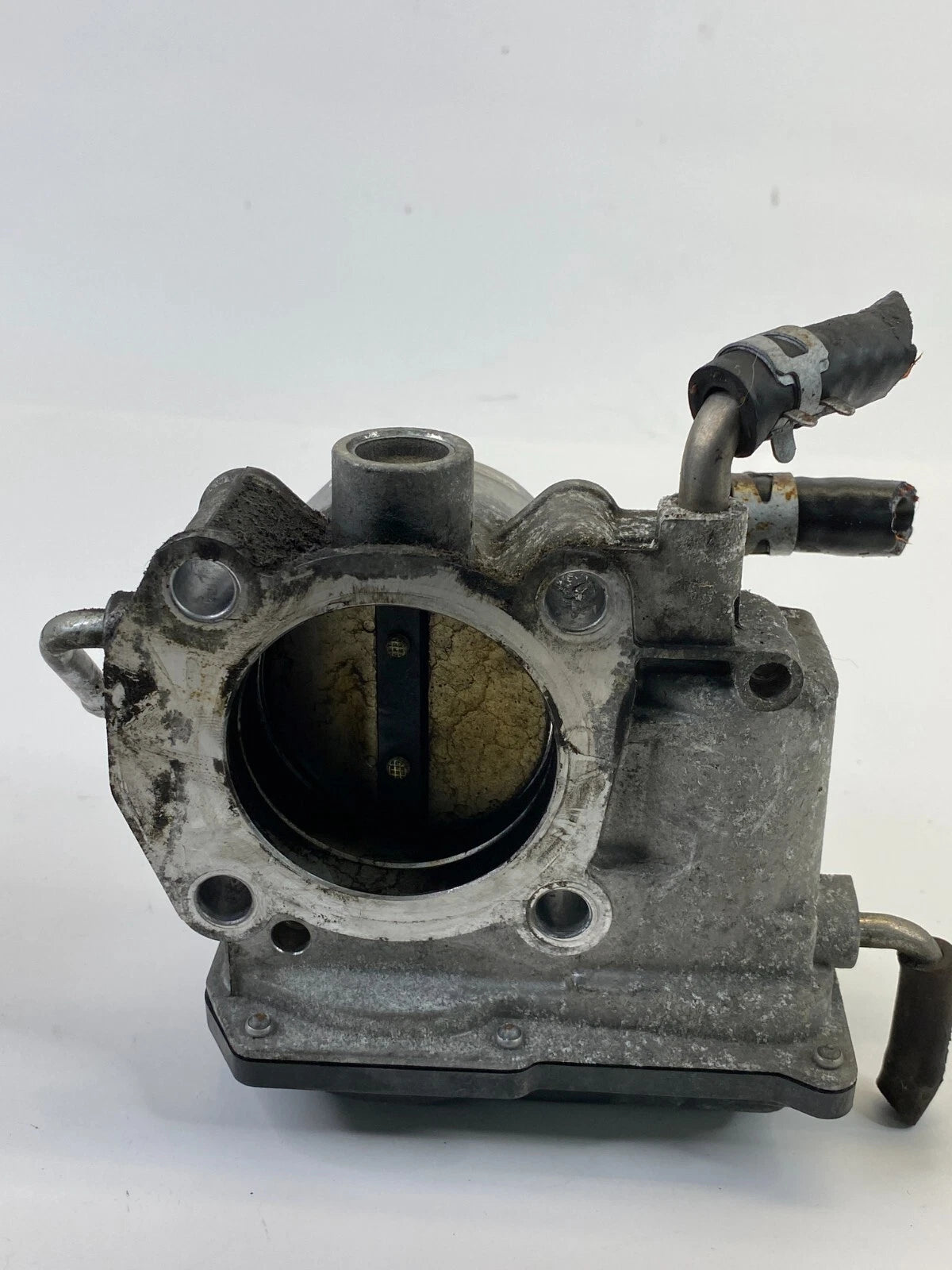 2006-2011 TOYOTA CAMRY 2.4L 2008-2015 SCION XB THROTTLE BODY 22030-0H030