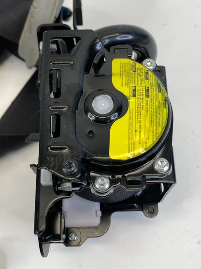 2014-2019 Kia Soul Front Right Passenger Seat Belt Retractor Assembly 88820B2500