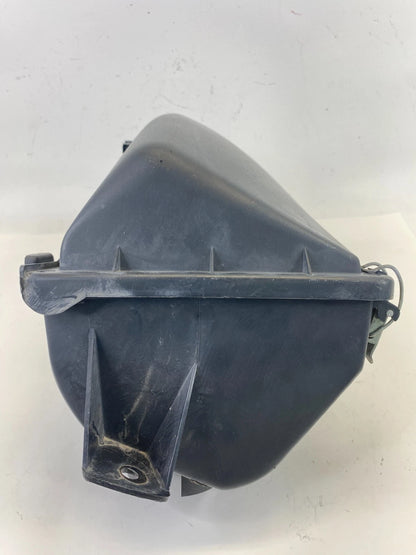 2000 2001 2002 LINCOLN TOWN CAR AIR INTAKE CLEANER BOX HOUSING FILTER OEM