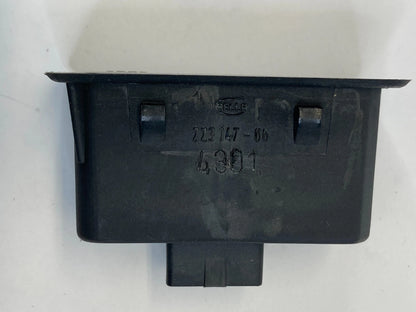 2000-2003 MERCEDES-BENZ ML320 FRONT LEFT DRIVER INTERIOR DOOR PANEL LIGHT LAMP