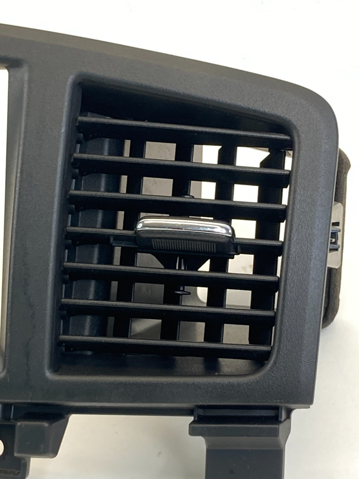 2011-2017 Nissan Quest Center Dash Air Vent Outlet Duct Grille Bezel 68270-1JB2A