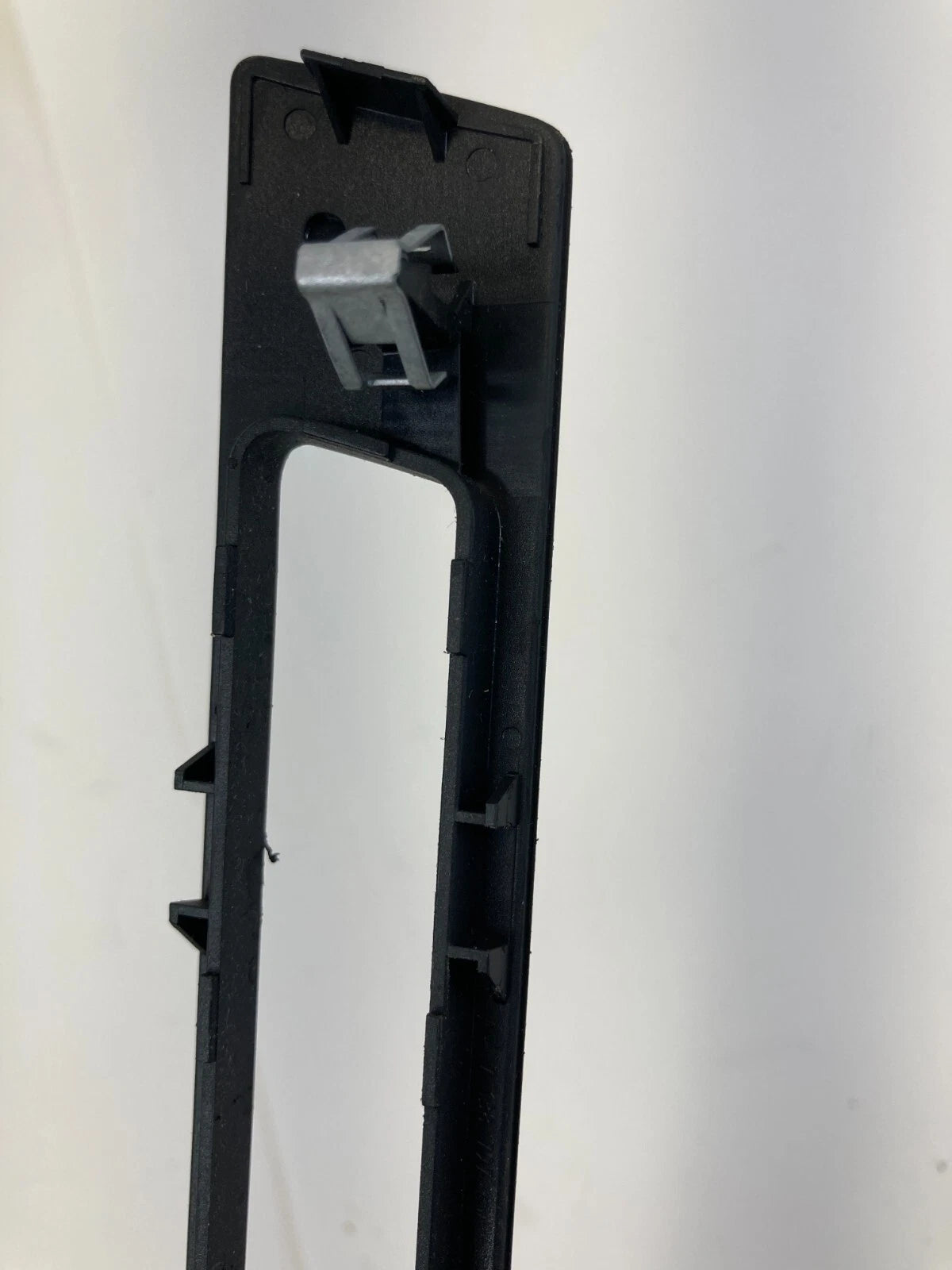 2009-2013 BMW 328I XDRIVE DASH CUP HOLDER BEZEL PANEL TRIM 5145-7130742-05 OEM