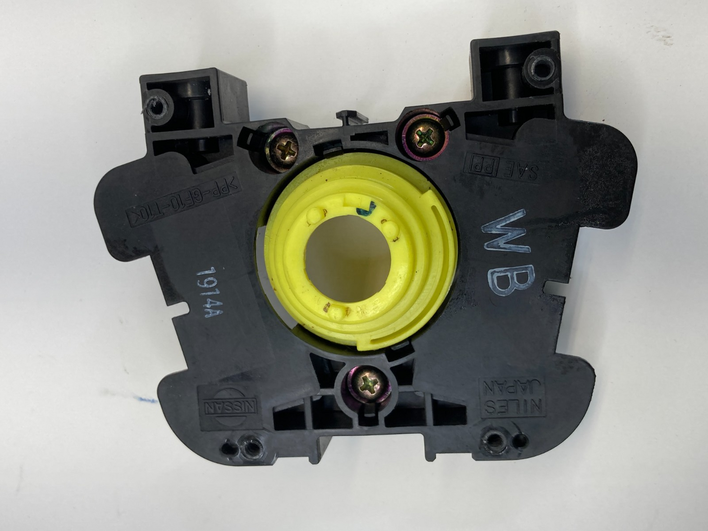 1996-2004 Nissan Pathfinder Steering Column Turn Signal Headlight Switch Housing