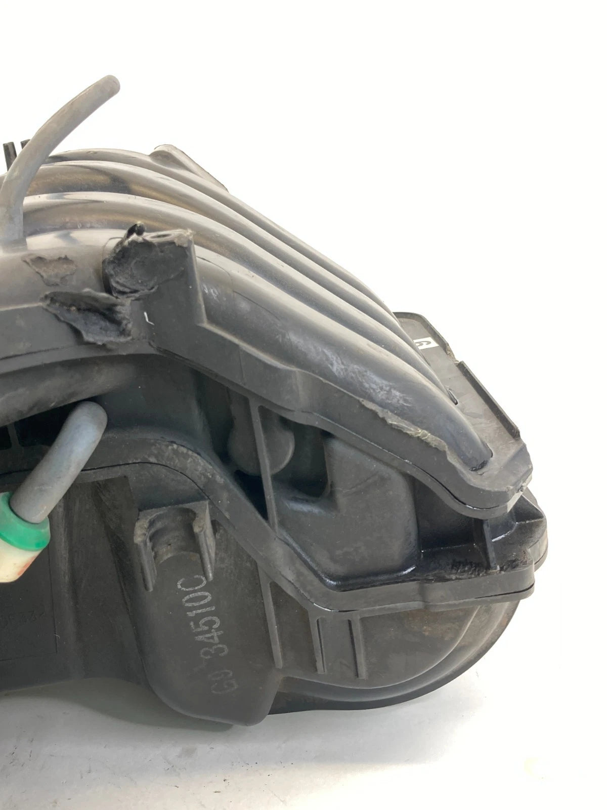 2012-2017 HYUNDAI ACCENT VELOSTER 1.6L L4 16V FWD AIR INTAKE MANIFOLD ASSY OEM