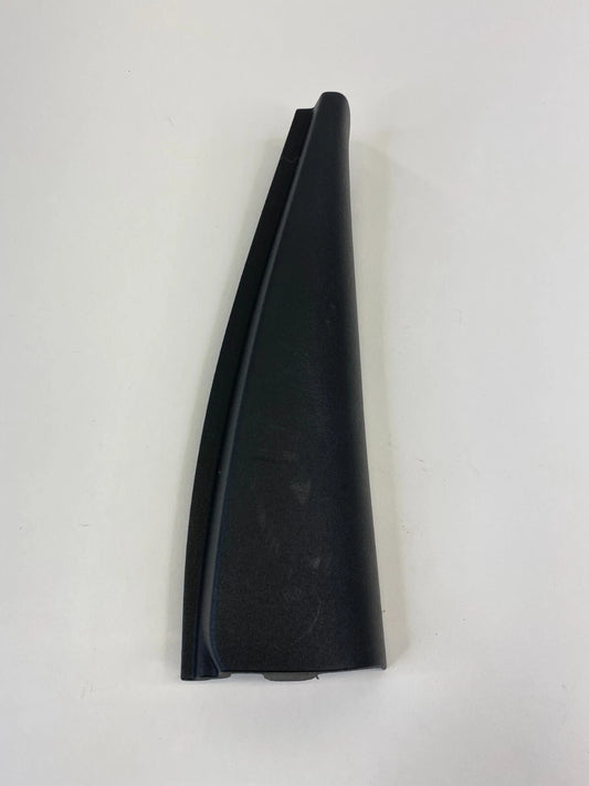 2009-2012 CHEVROLET TRAVERSE REAR LEFT DOOR INNER FRAME CORNER BEZEL 25852794