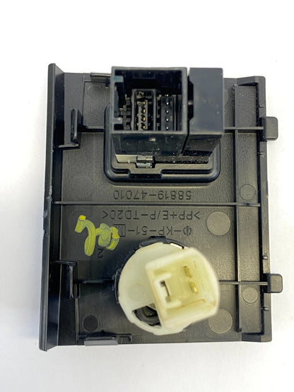 2012-2015 TOYOTA PRIUS CENTER CONSOLE PANEL POWER OUTLET JACK AUX 58819-47010