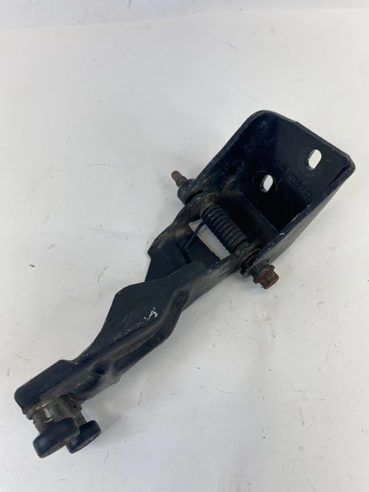 OEM 2008-2016 TOWN & COUNTRY REAR LEFT SIDE SLINDING DOOR CENTER HINGE 5020673AE