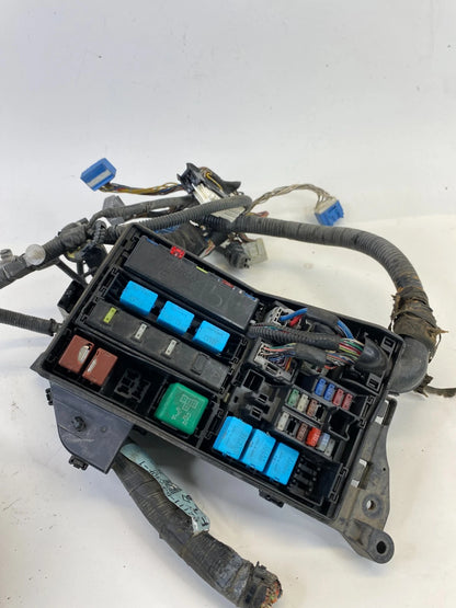 2006-2013 Lexus IS250 Engine Fuse Box w/ Multiplex Module 82111-53730F OEM