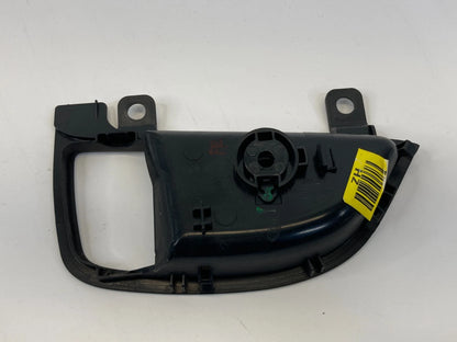 2011-2016 HYUNDAI ELANTRA FRONT RIGHT SIDE INSIDE DOOR HANDLE BEZEL 82621-MD000