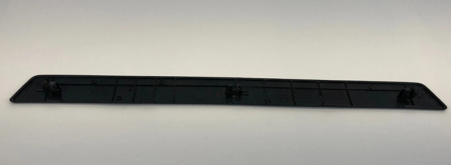 2010-2015 TOYOTA PRIUS FRONT LEFT DRIVER DOOR SCUFF PLATE STEP TRIM 67911-47030