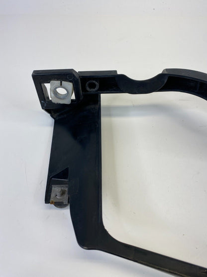 2006 2007 BMW 530xi Front Left Side Headlight Headlamp Bracket Support 15373700