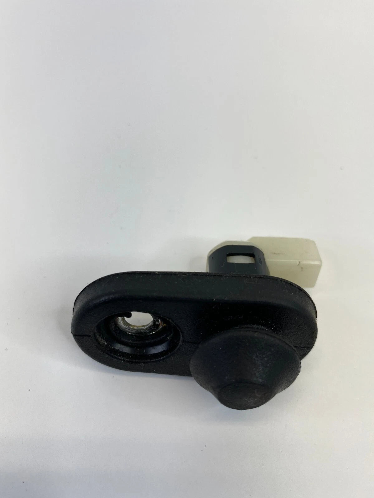 2001-2008 TOYOTA RAV4 FRONT RIGHT PASSENGER SIDE DOOR LIGHT AJAR JAMB SWITCH