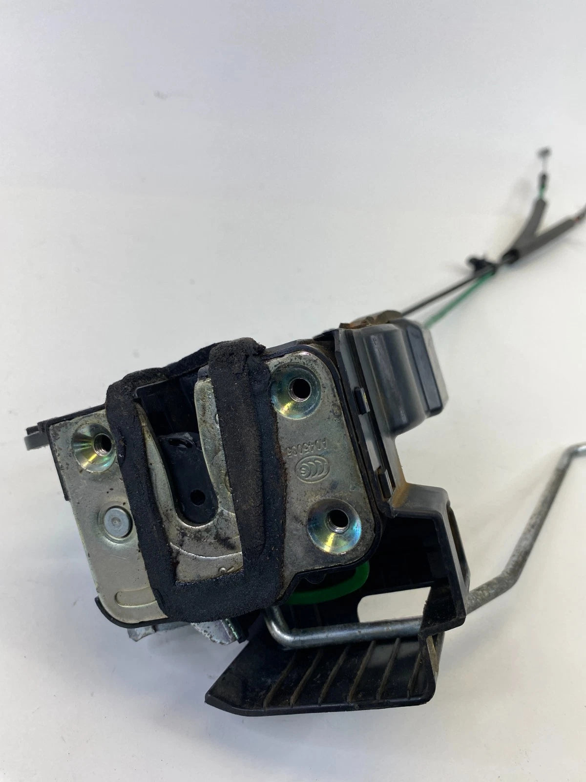 2012-2017 HYUNDAI ACCENT FRONT RIGHT PASSENGER SIDE DOOR LOCK LATCH ACTUATOR