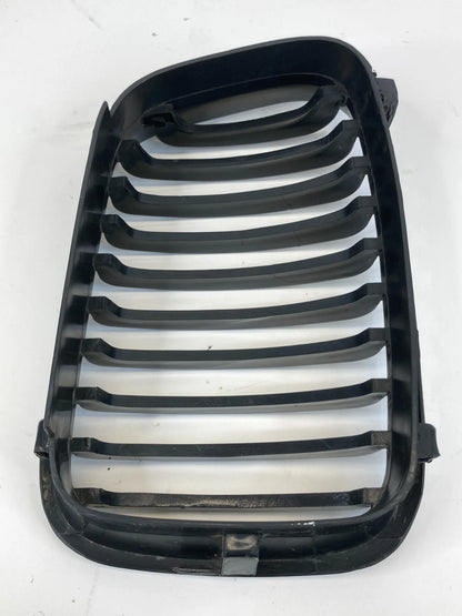 1999 2000 BMW 323I 2001 325I FRONT LEFT DRIVER SIDE BUMPER GRILL GRILLE OEM