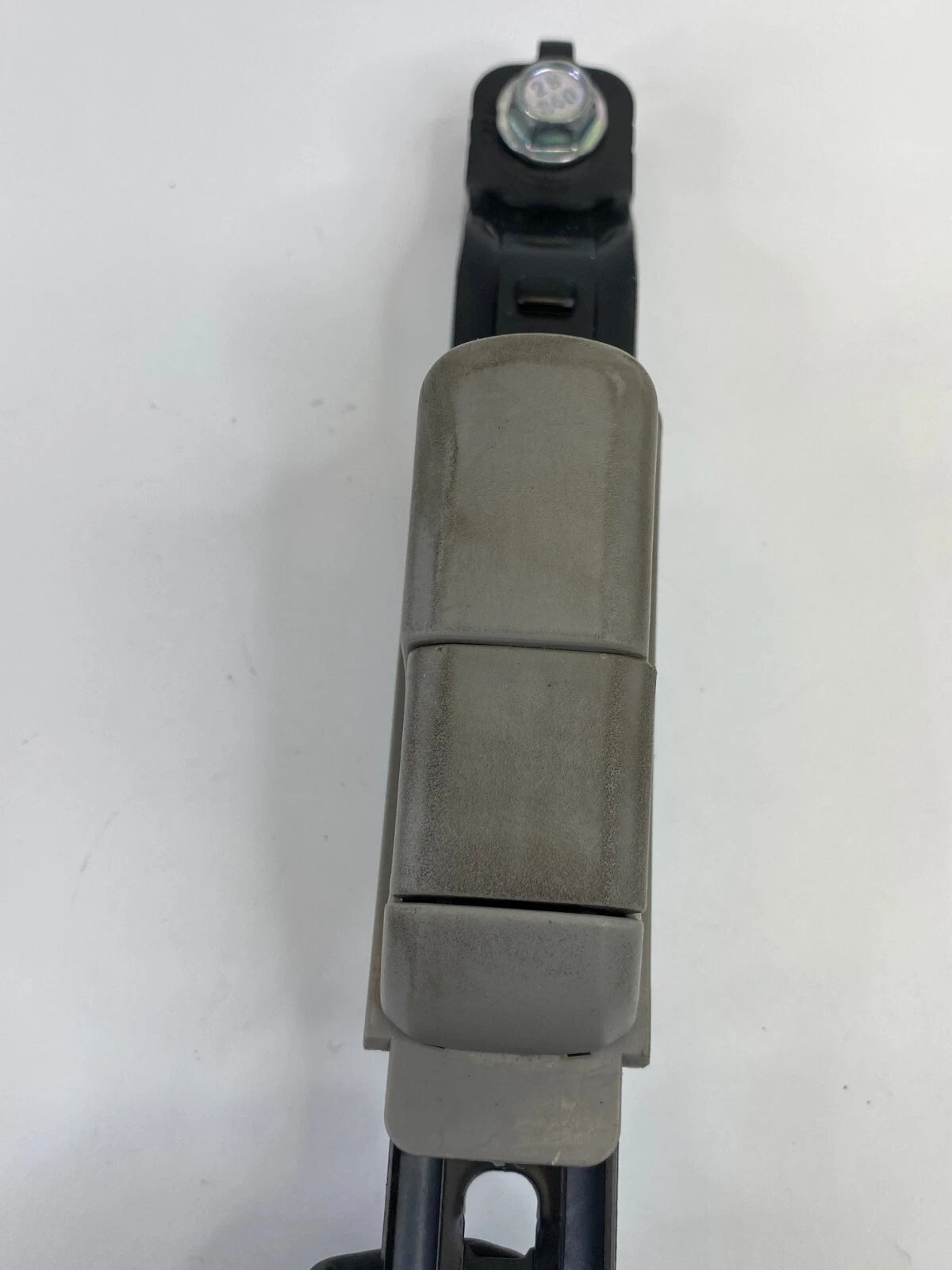 2004-2008 NISSAN MAXIMA FRONT LEFT SIDE SEAT BELT HEIGHT ADJUSTER ADJUSTMENT OEM