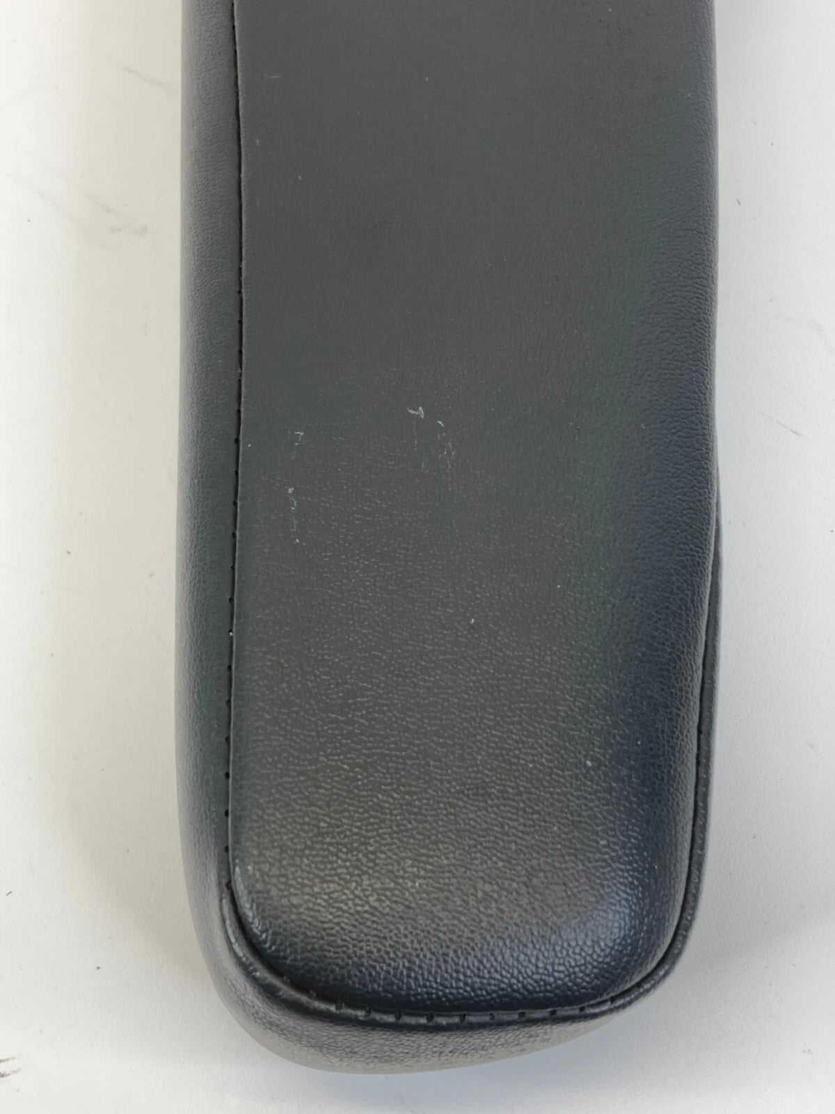 2013-2015 CHEVROLET SPARK 2014-2016 SPARK EV FRONT SEAT ARMREST ARM REST OEM