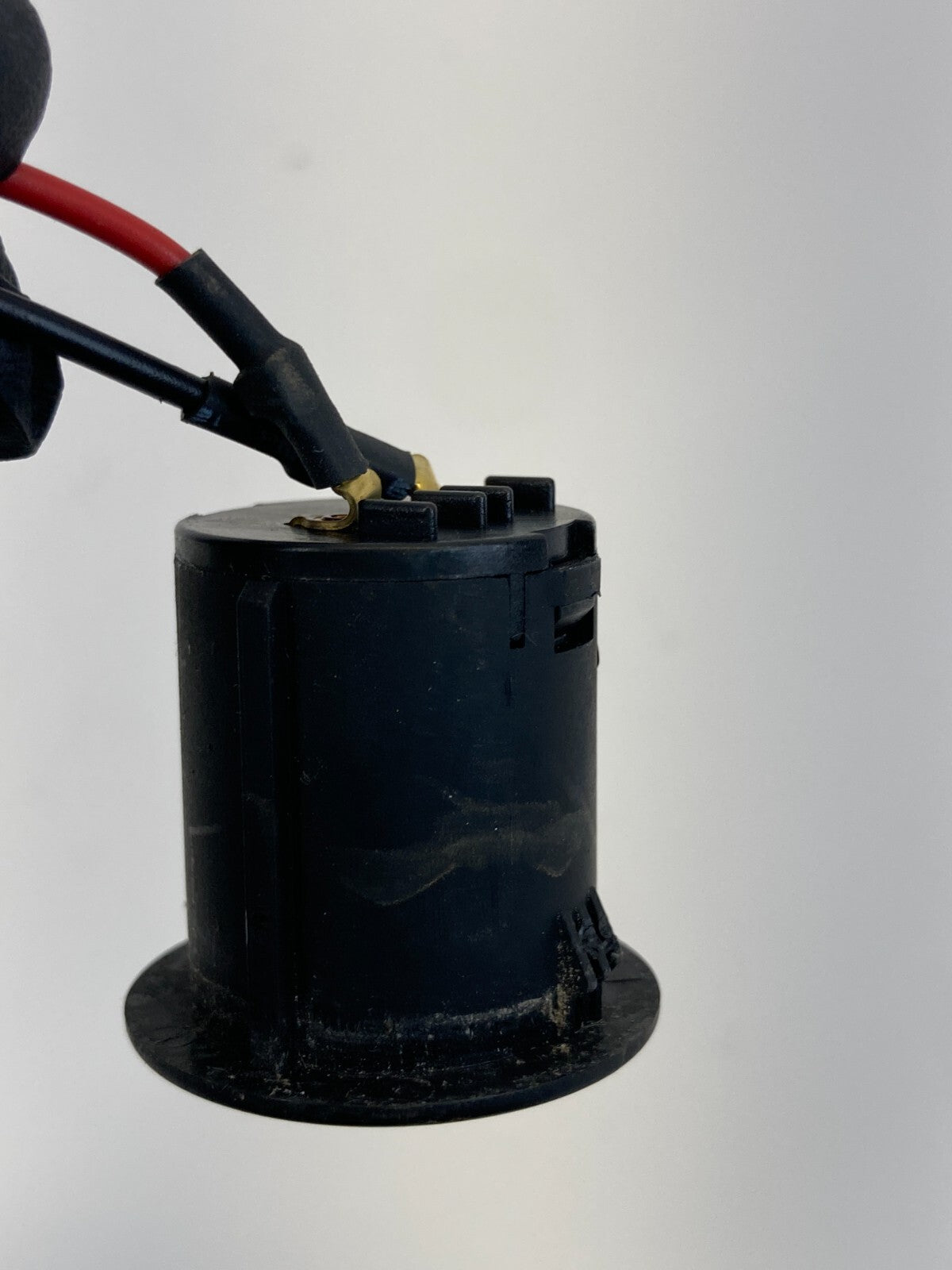 11 12 13 14 15 Kia Sorento Fuel Tank Gas Door Lid Release Control Switch OEM