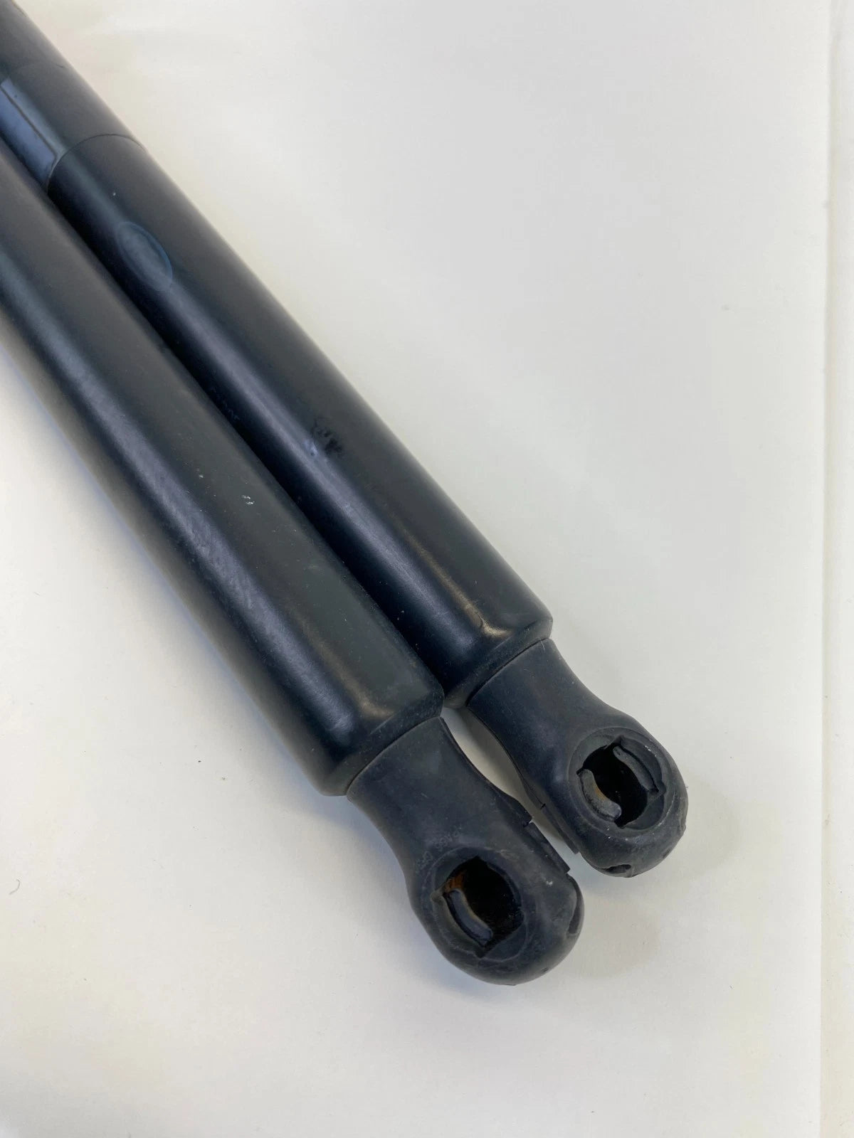 2016-2019 FORD EXPLORER POLICE REAR TRUNK LIFTGATE SUPPORT SHOCK STRUTS SET