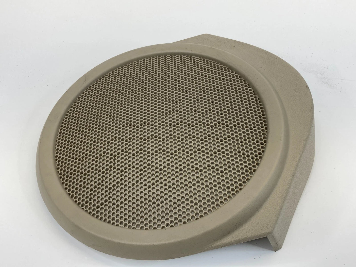 2008-2012 DODGE CALIBER FRONT RIGHT DOOR PANEL SPEAKER COVER GRILLE 1AH40TRMAA