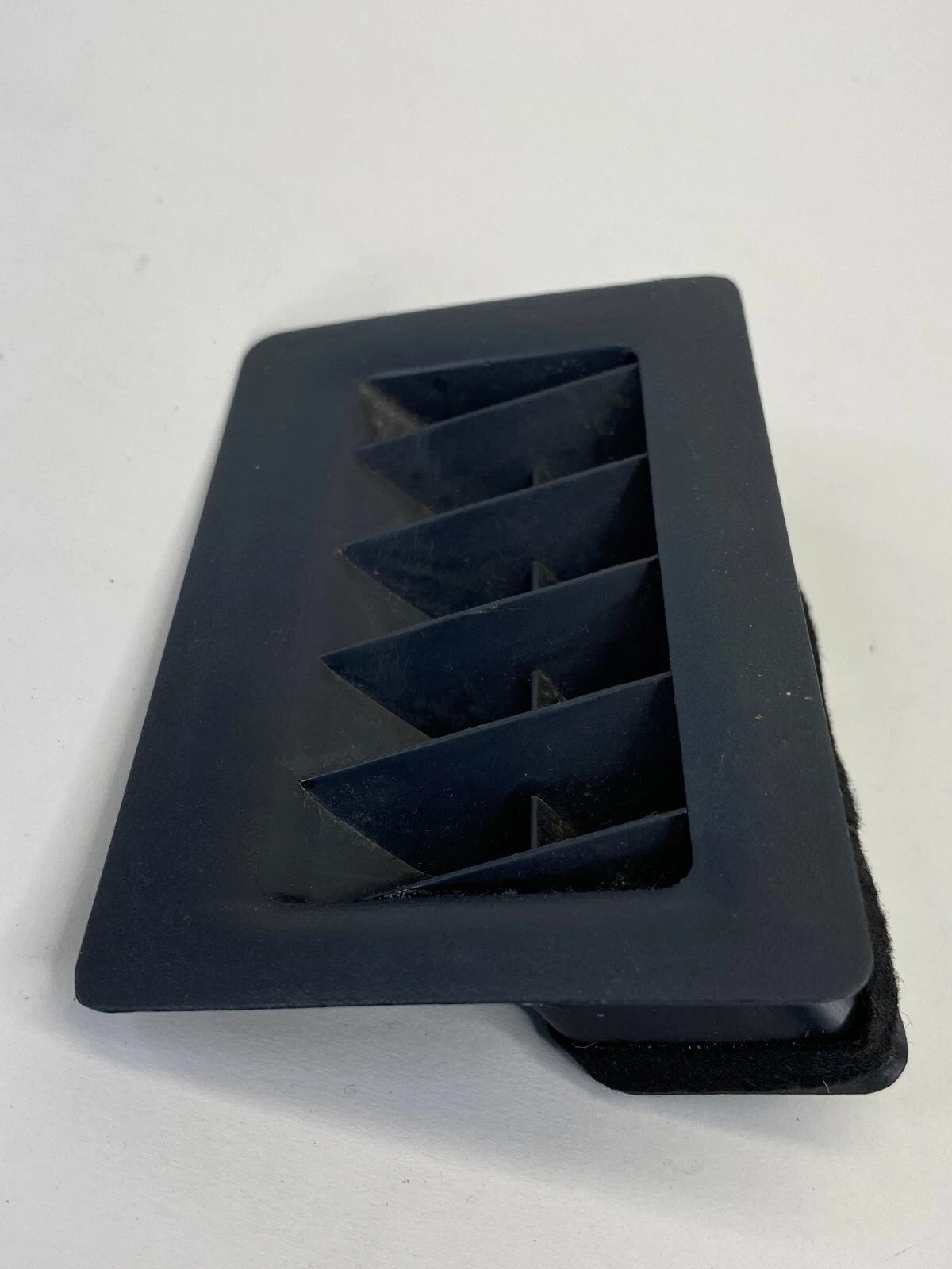 2014-2019 TOYORA COROLLA UPPER DASH LEFT AIR VENT DEFROSTER NOZZLE 55961-02150