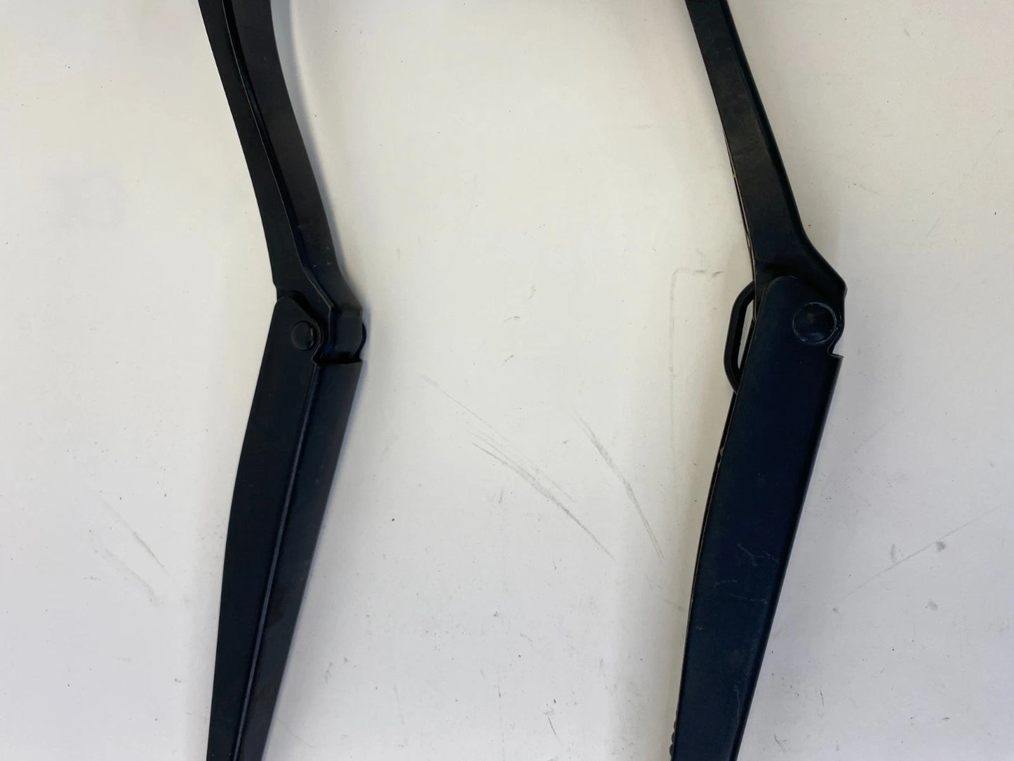 2013-2020 FORD FUSION FRONT WINDSHIELD WIPER ARM PAIR LEFT & RIGHT SET OEM