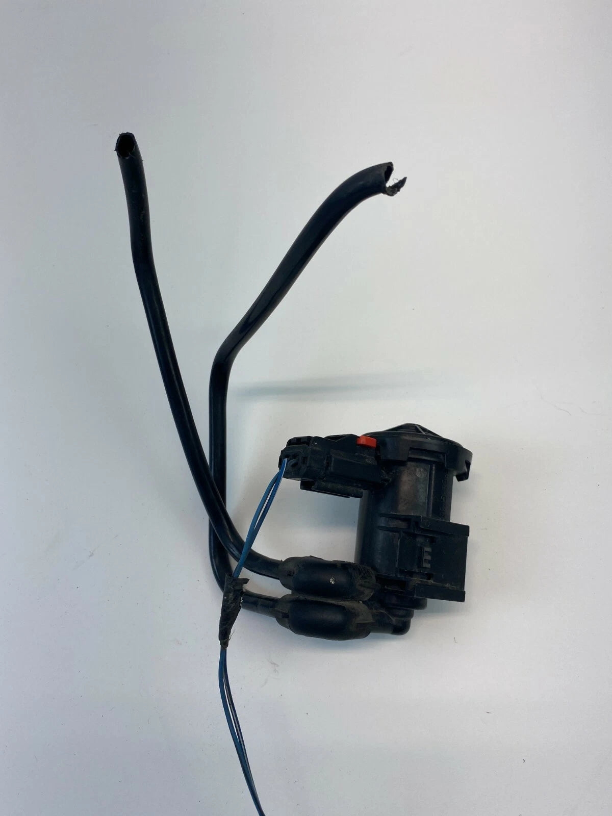 2007 JEEP COMPASS PATRIOT VAPOR CANISTER PURGE VALVE SOLENOID 04669569 OEM