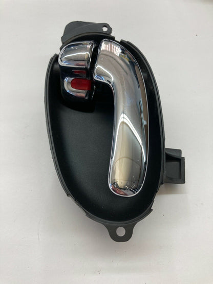 2002-2009 Chevrolet Trailblazer Front Right Passenger Inner Door Handle 107602