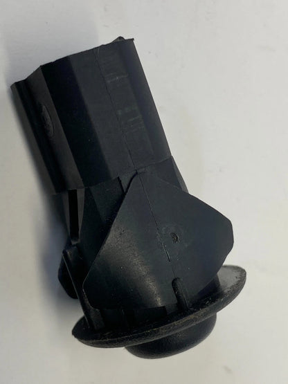 2005-2010 CHRYSLER 300 TRUNK LID RELEASE LOCK SWITCH ASSEMBLY 04760847AC OEM