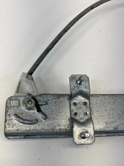 2012-2017 Hyundai Accent SEDAN Front Right Side Door Window Regulator W/ Motor