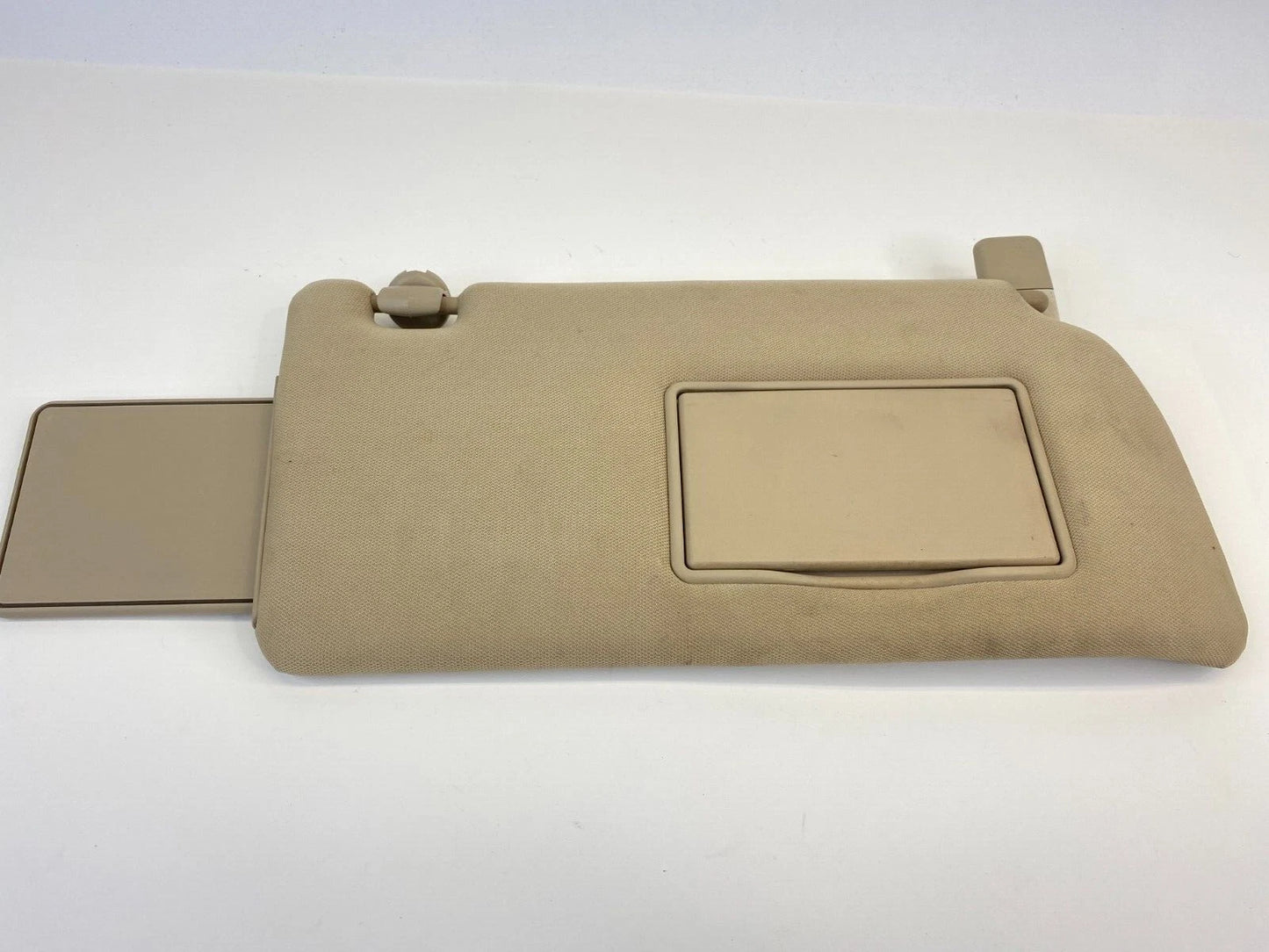 05-12 NISSAN PATHFINDER RIGHT PASSENGER SIDE SUNVISOR SUN VISOR SHADE W/ MIRROR