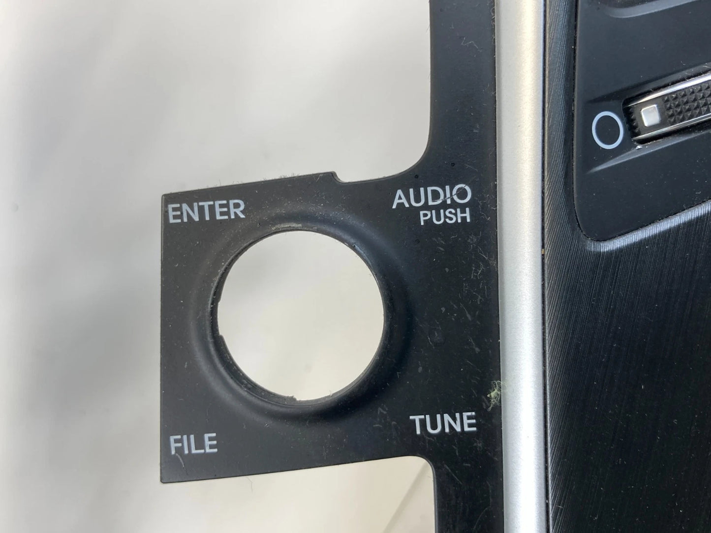2011-2014 HYUNDAI SONATA DASH RADIO CLIMATE CONTROL BEZEL W/ AIR VENTS OEM