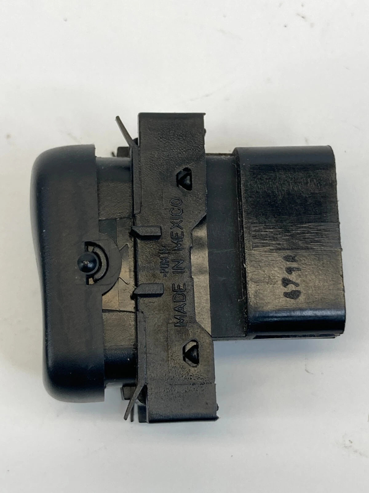 1998-2003 MERCEDES BENZ ML320 FRONT SEAT HEATED CONTROL SWITCH BUTTON 1638200210