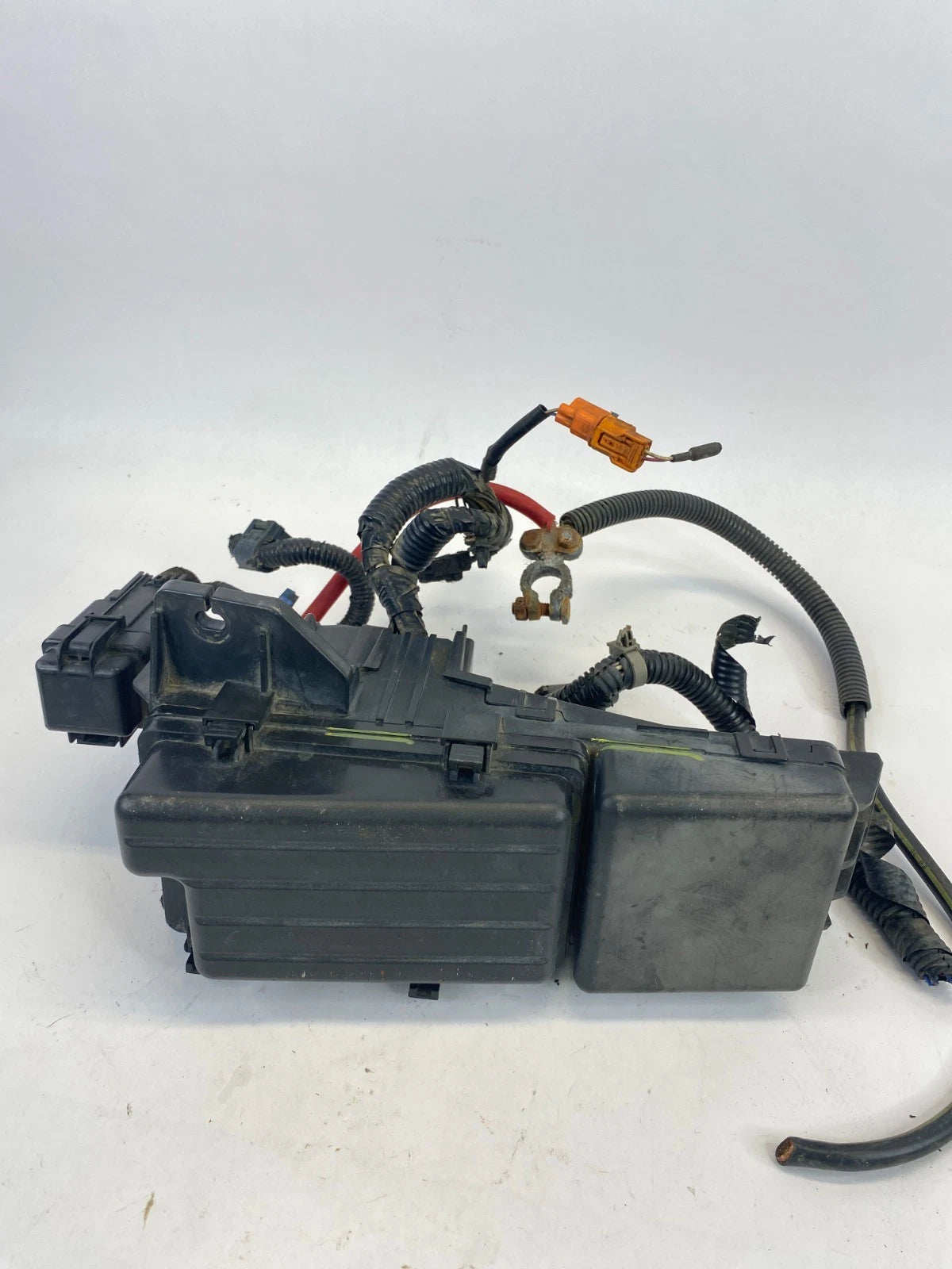 2003 2004 HONDA ACCORD 3.0L V6 ENGINE COMPARTMENT FUSE RELAY JUNCTION BOX OEM