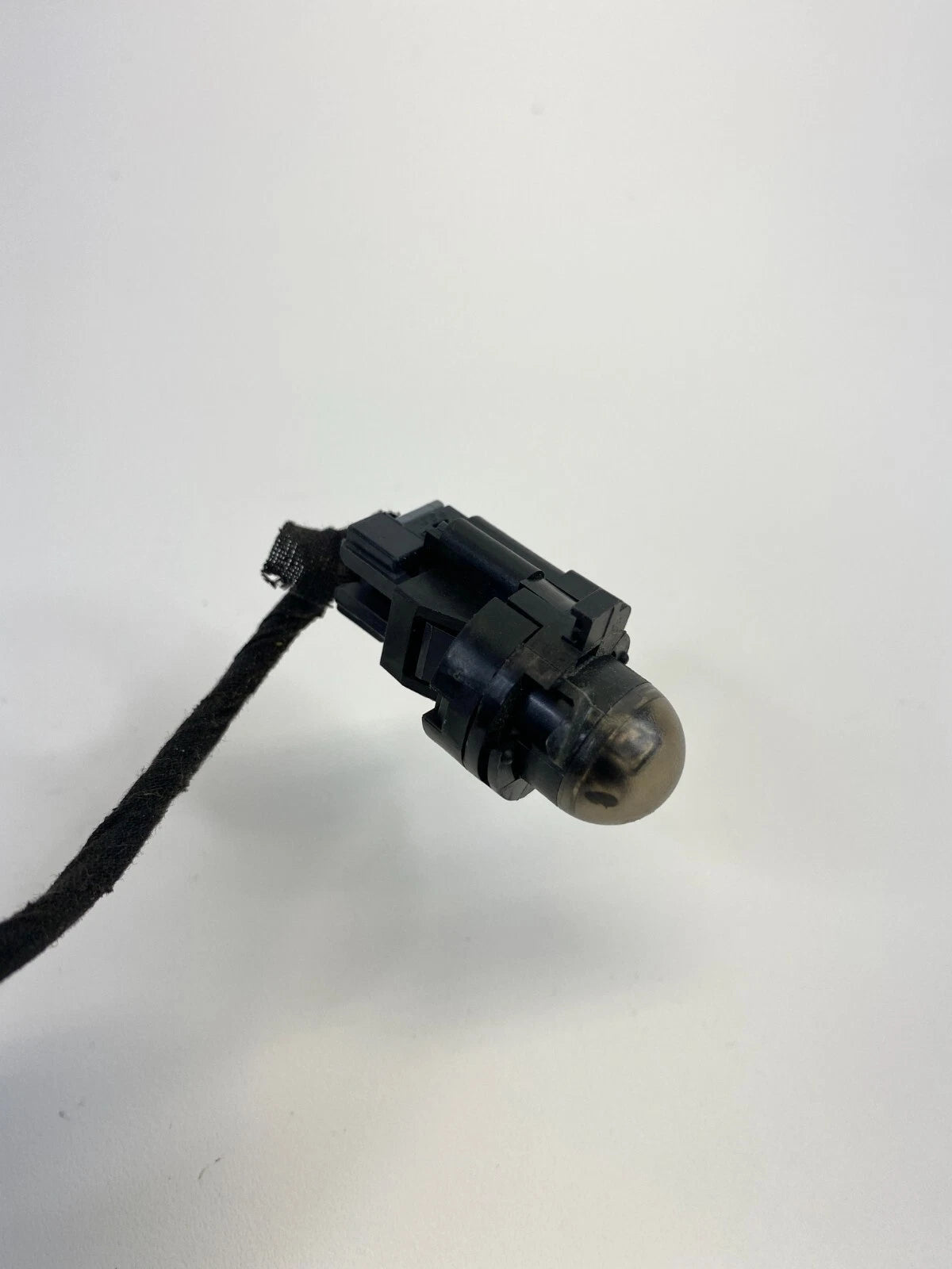 2005-2011 CADILLAC STS AUTOMATIC HEADLAMP AMBIENT LIGHT SENSOR ASSY OEM