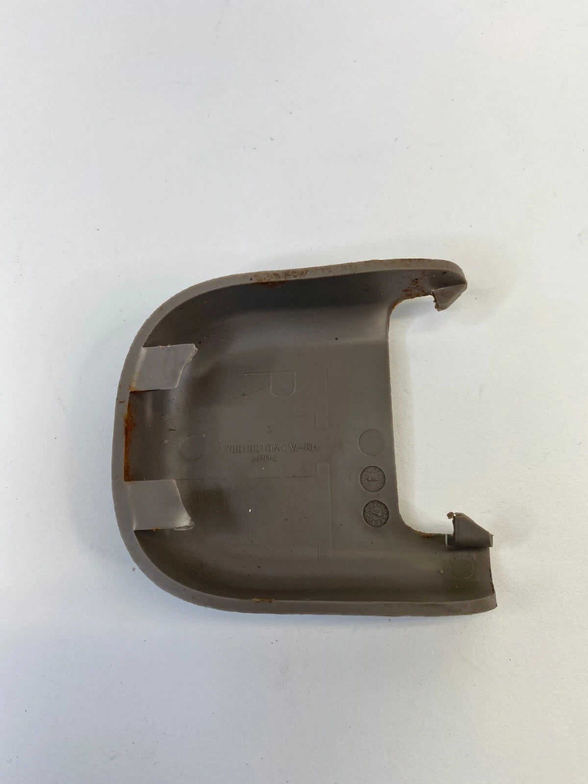 2004 FORD EXPLORER FRONT RIGHT SEAT TRACK END COVER TRIM CAP 78619C10-ACW OEM
