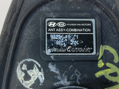 2009-2014 KIA SEDONA ROOF MOUNT RADIO AM FM ANTENNA BASE WITH MAST ASSEMBLY OEM