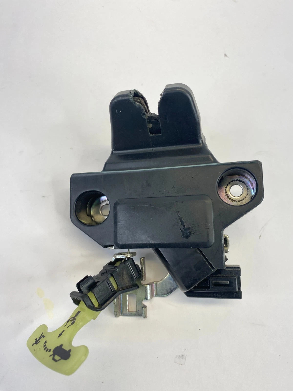 2009-2013 TOYOTA COROLLA REAR TRUNK LOCK LATCH RELEASE ACTUATOR OEM
