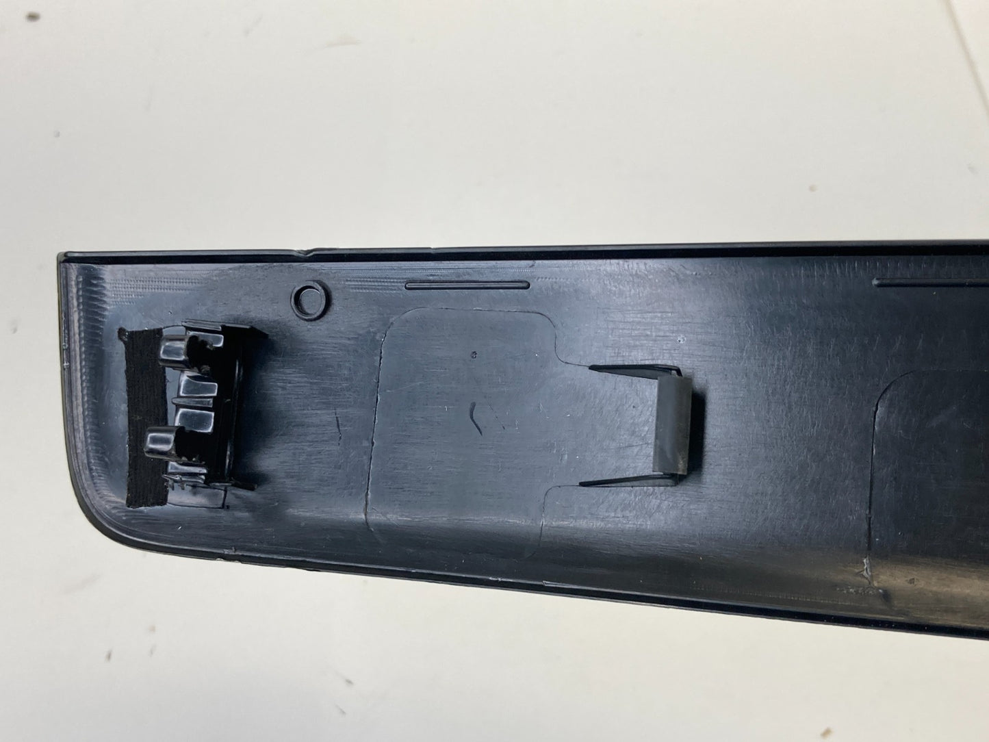 12-15 Volkswagen Passat Instrument Panel Dash Bezel Cover Panel 561857212B OEM