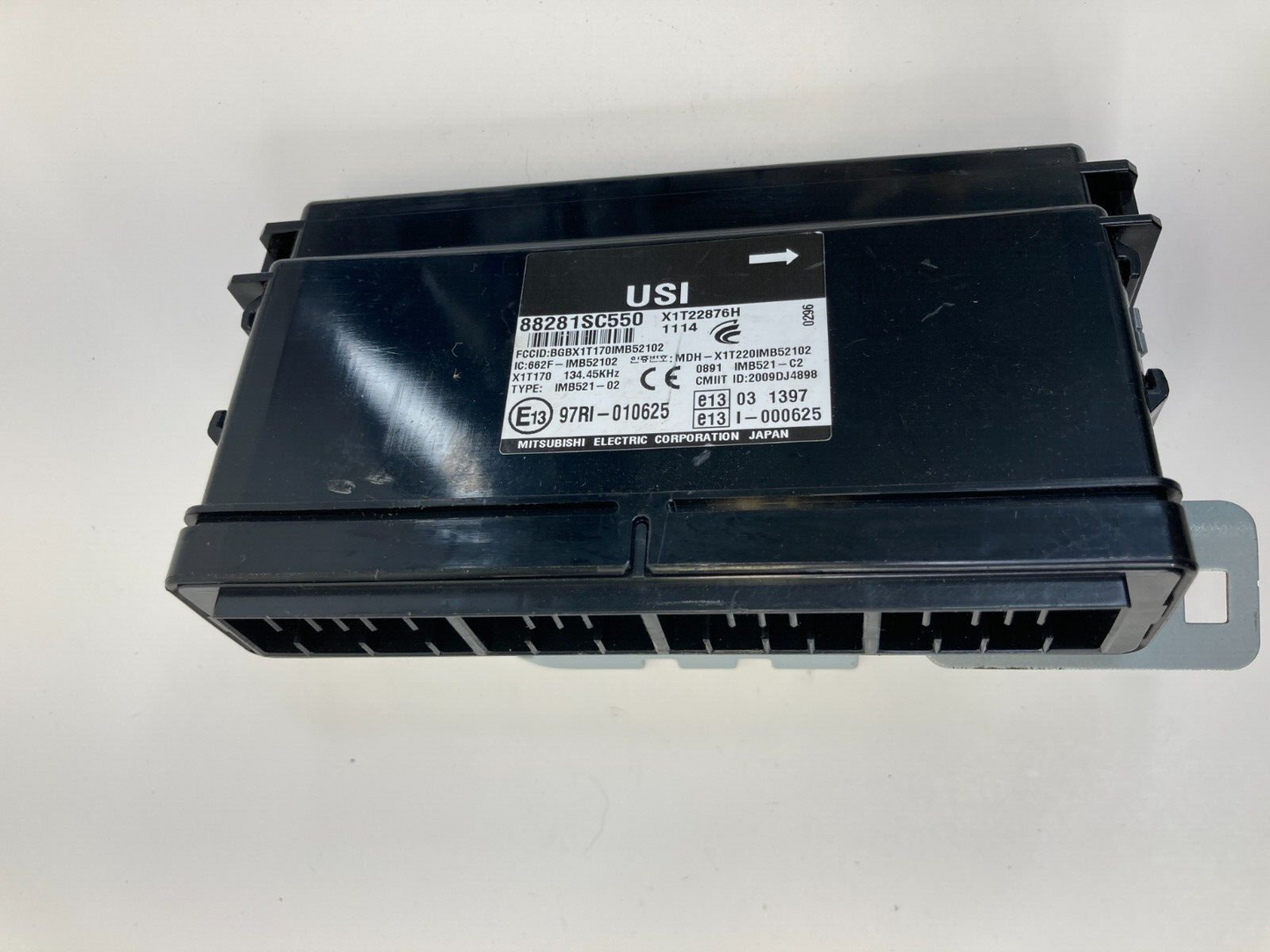 2011 Subaru Forester 2.5L H4 16V Multifunction Control Module Unit 88281SC550