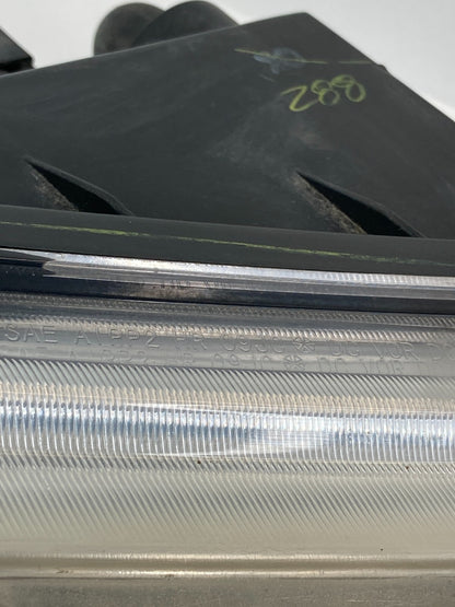 09-20 Dodge Journey Right Passenger Headlight Headlamp Halogen 05116288AB OEM