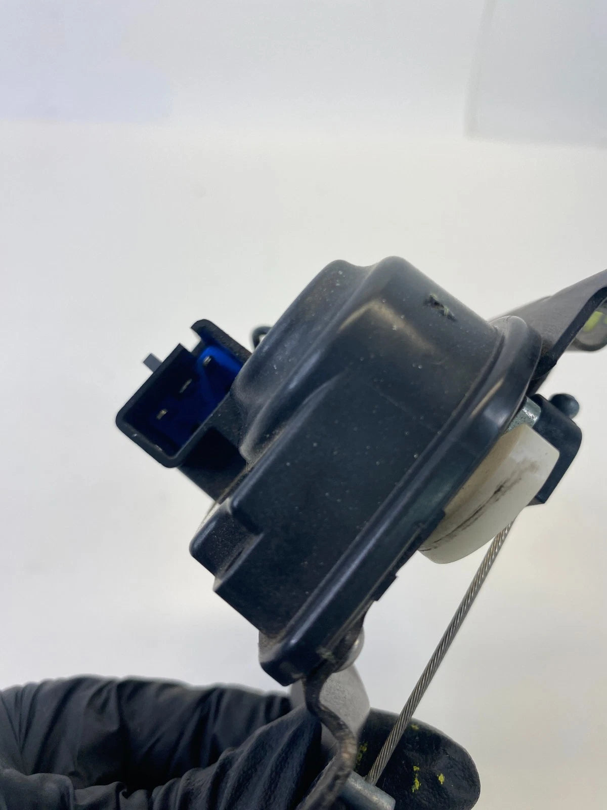 2013-2016 DODGE DART REAR TRUNK LID LOCK LATCH RELEASE ACTUATOR ASSY OEM