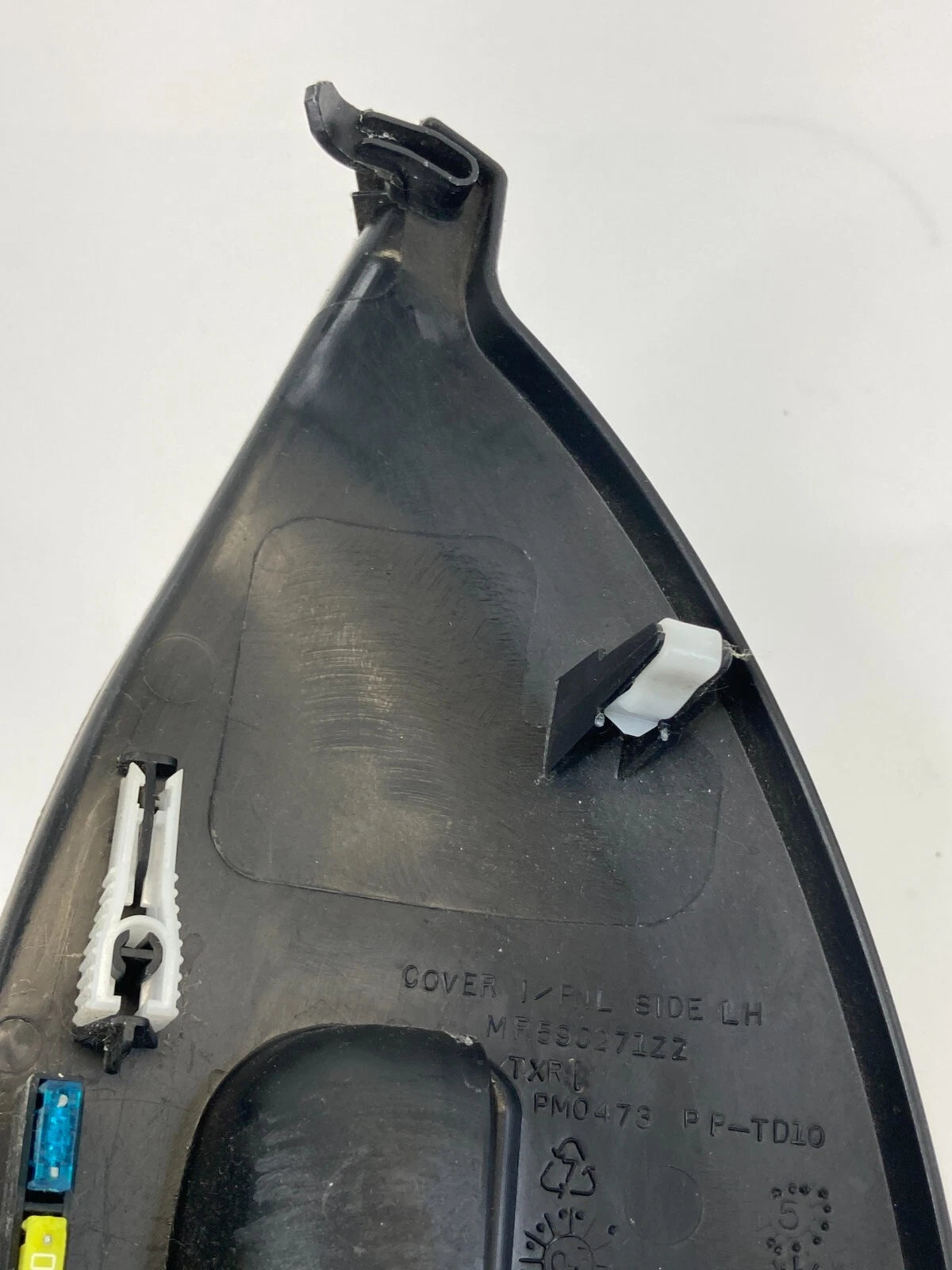 08-12 MITSUBISHI GALANT DASH LEFT DRIVER END CAP COVER TRIM PANEL MR590271ZZ OEM